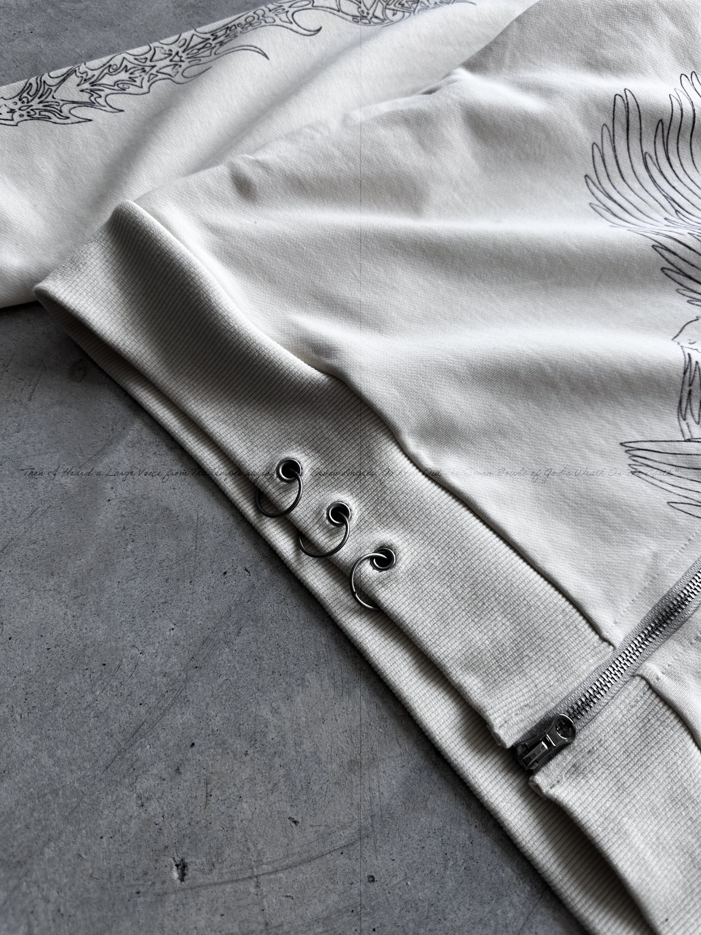 [PREORDER]THORN NEPHILIM CLOAK (ONLY 50 PIECES)